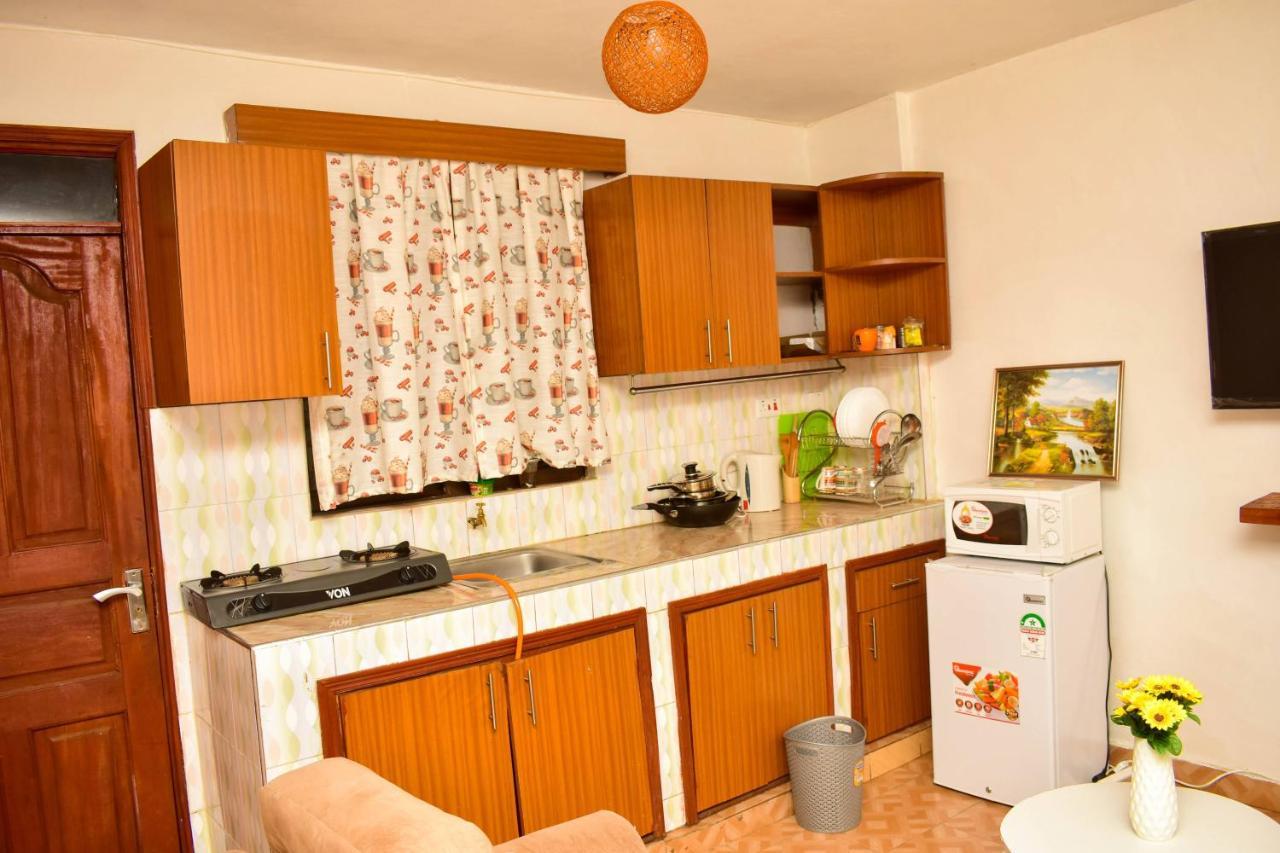 Unique, Compact Studio Apartment Kisumu Exterior photo